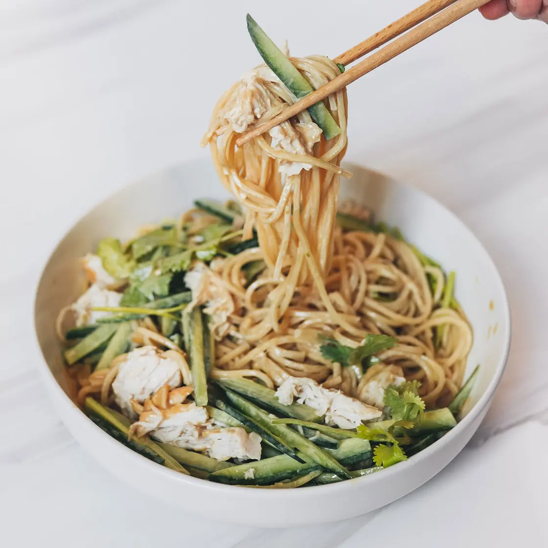 Cold Sesame Noodles with Shredded Chicken