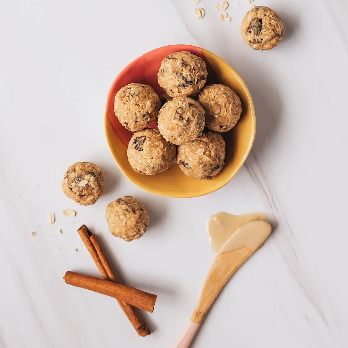 Cinnamon Raisin Protein Balls