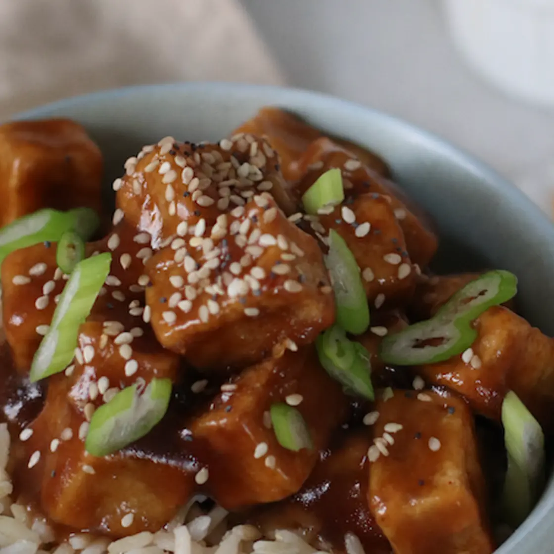 Bocconcini di tofu in agrodolce