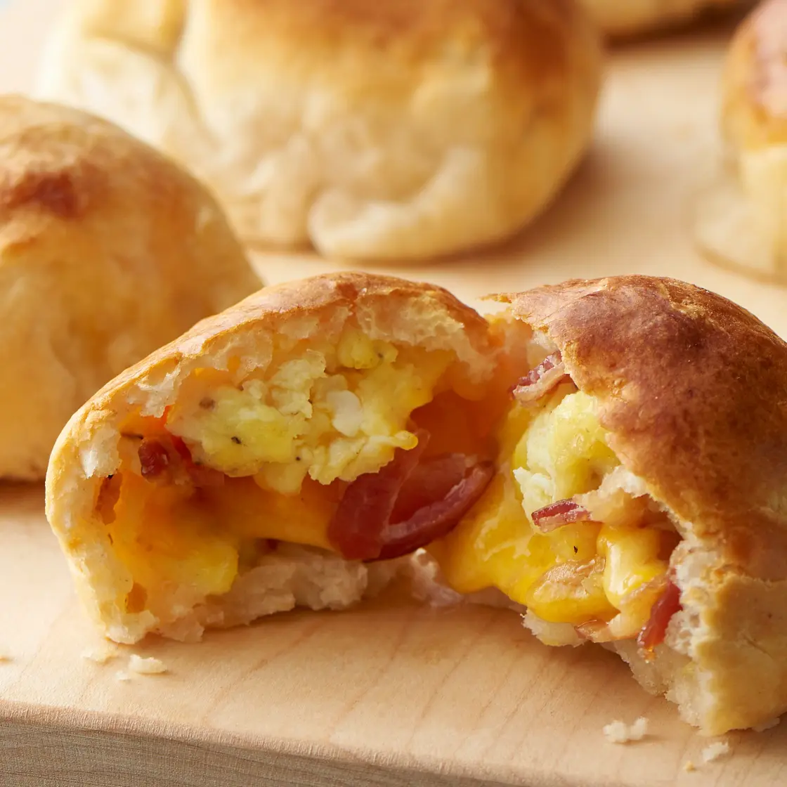 Air Fryer Bacon and Egg Breakfast Biscuit Bombs