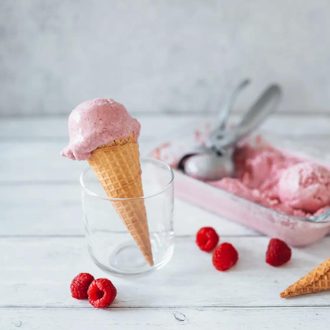 Raspberry Yogurt Ice Cream