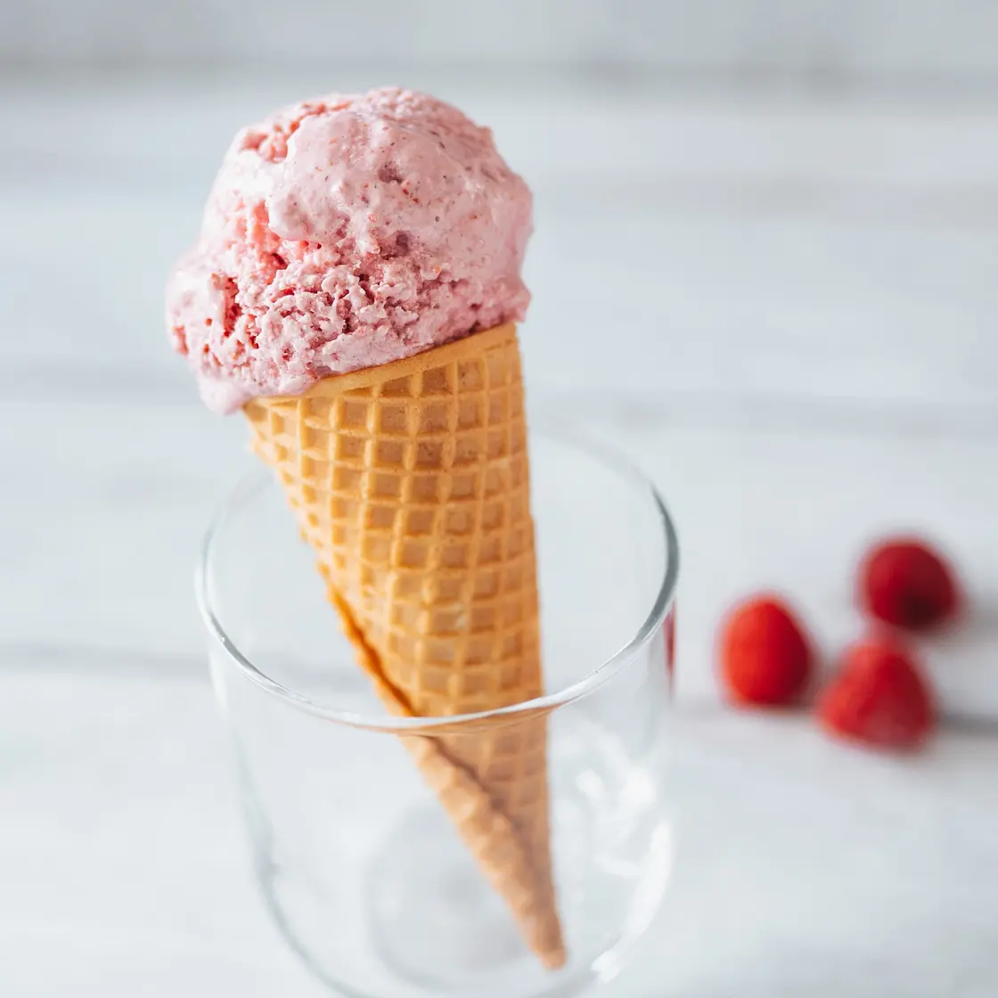 Raspberry Yogurt Ice Cream