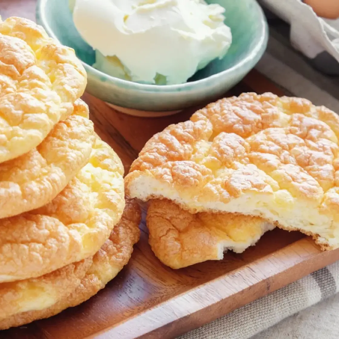 Pain nuage (cloud bread)