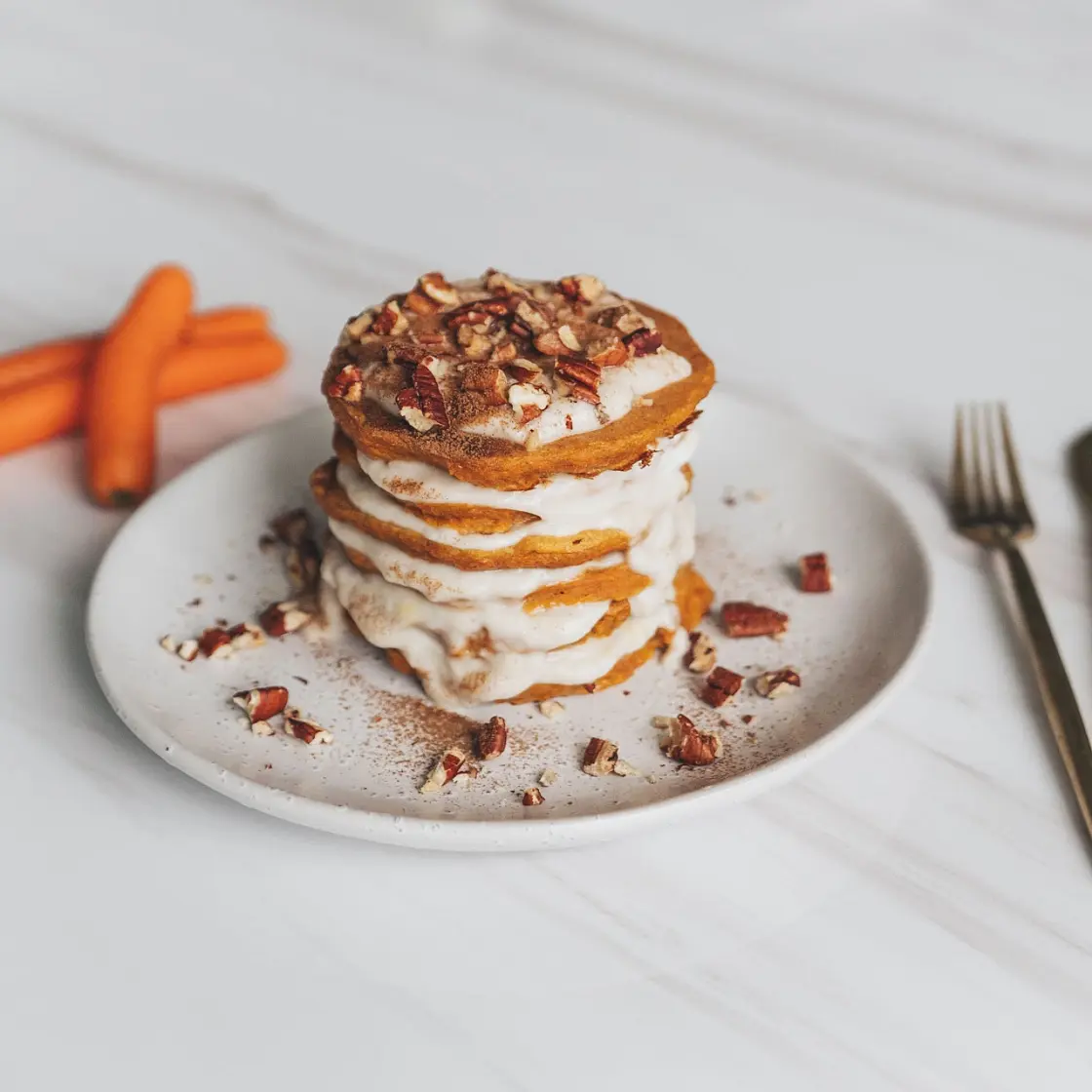 Healthy Carrot Cake Pancakes