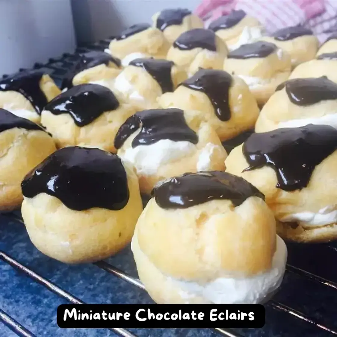The Best Miniature Chocolate Eclairs Recipe