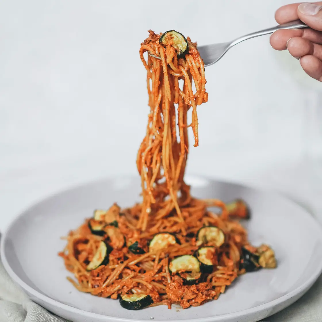 Roasted Red Pepper Pesto Pasta