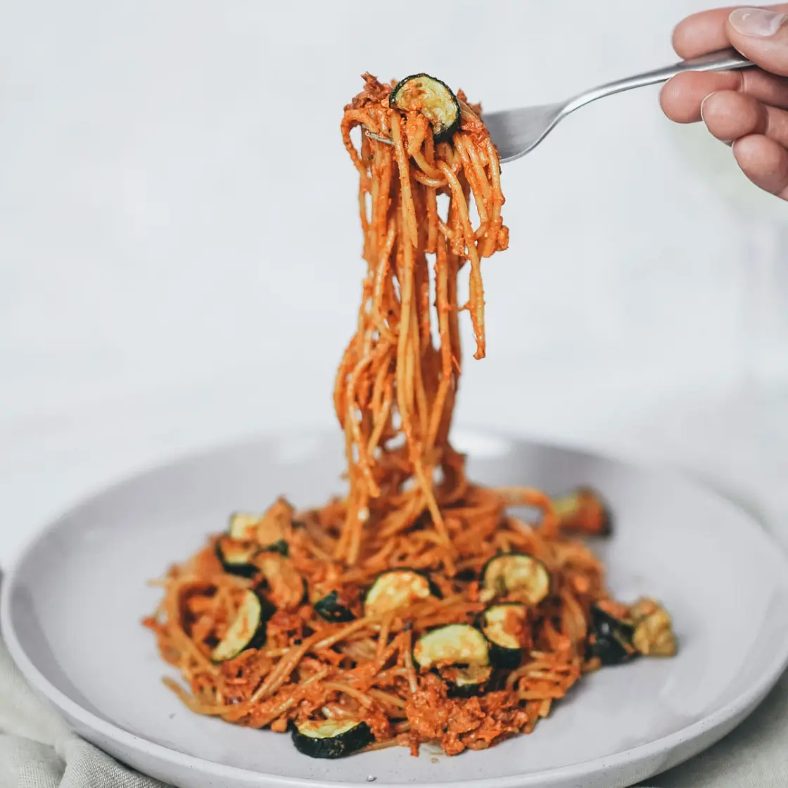 Roasted Red Pepper Pesto Pasta