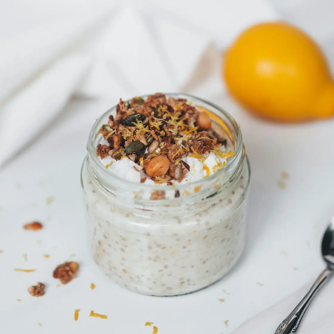 Lemon Cheesecake Overnight Oats