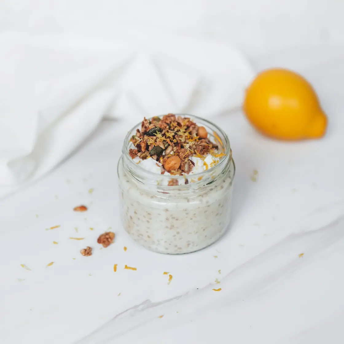 Lemon Cheesecake Overnight Oats