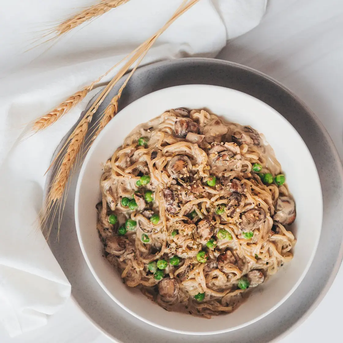 Creamy Mushroom Shirataki Spaghetti