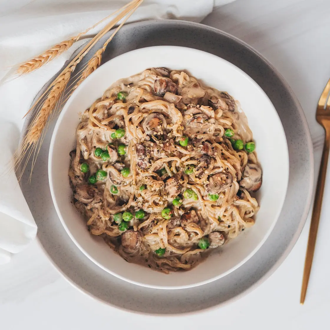 Creamy Mushroom Shirataki Spaghetti