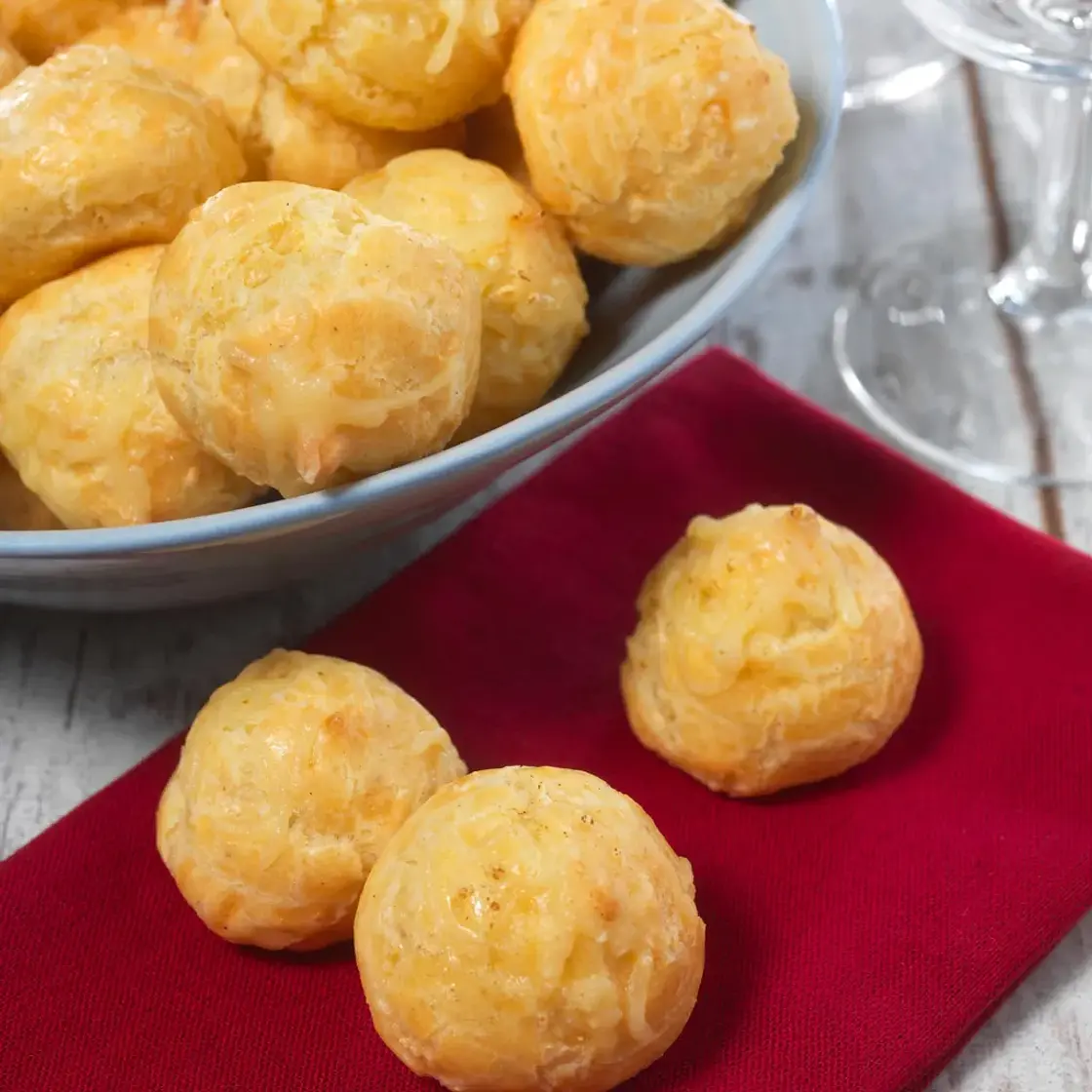 Gougères au comté