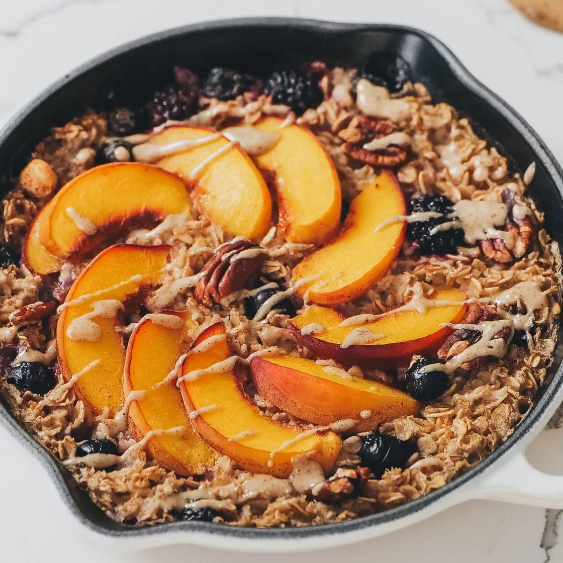 Easy Peachy Berry Baked Oats