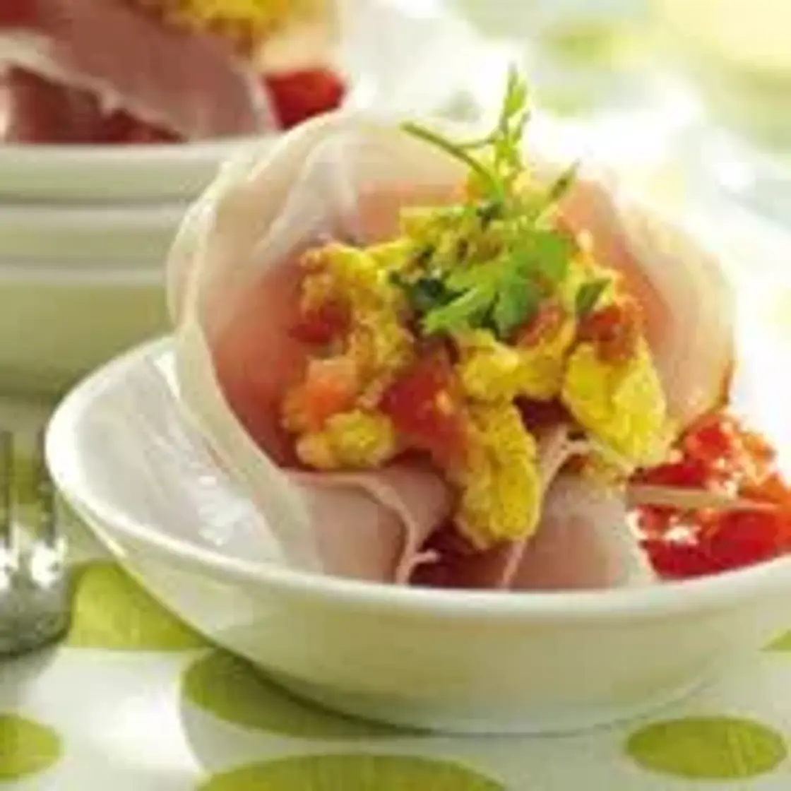 Receta de Rosas de jamón y huevo