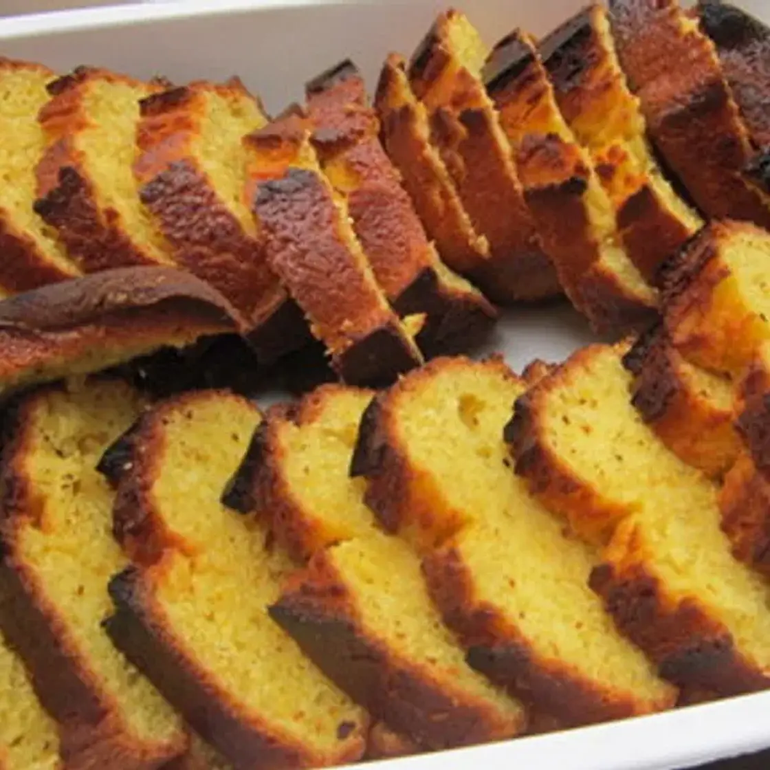 Gâteau au yaourt parfumé à l'orange