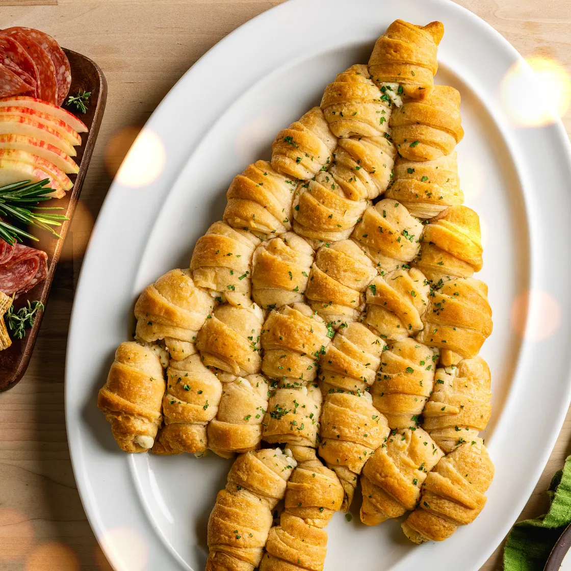 Christmas Tree Pull-Apart Bread