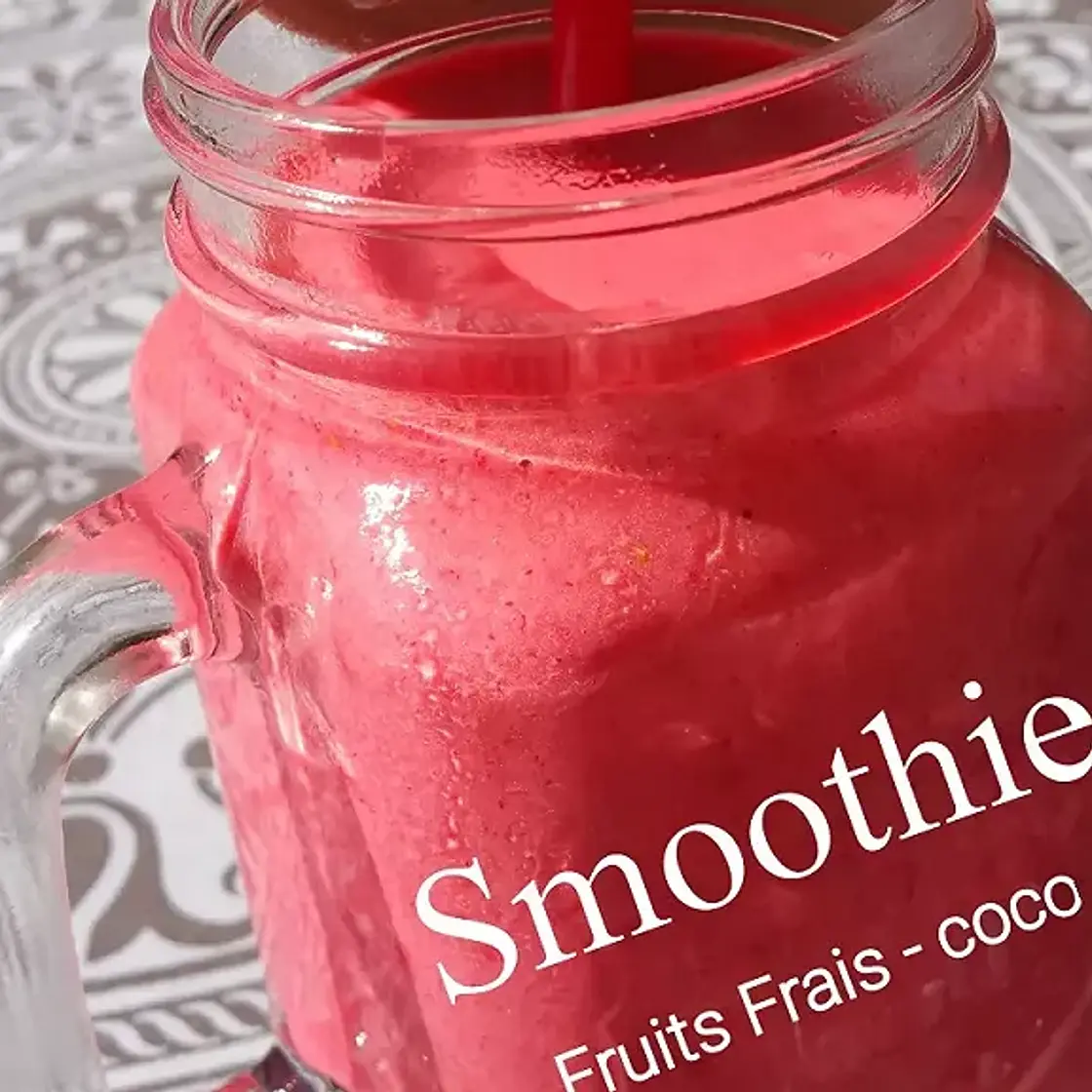 Smoothie fraîcheur fruits rouges & yaourt coco