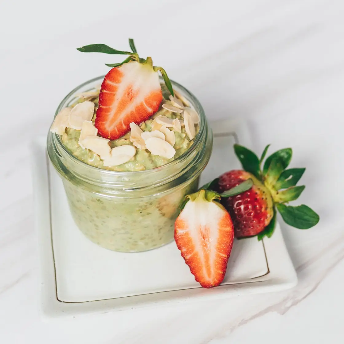 Strawberry Matcha Overnight Oats