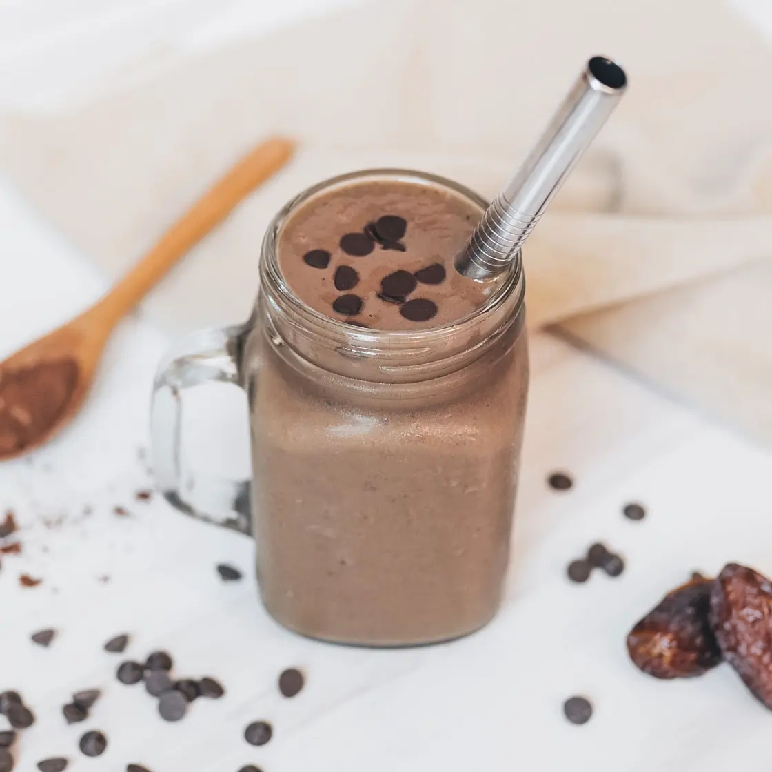 Banana-Free Chocolate Protein Smoothie