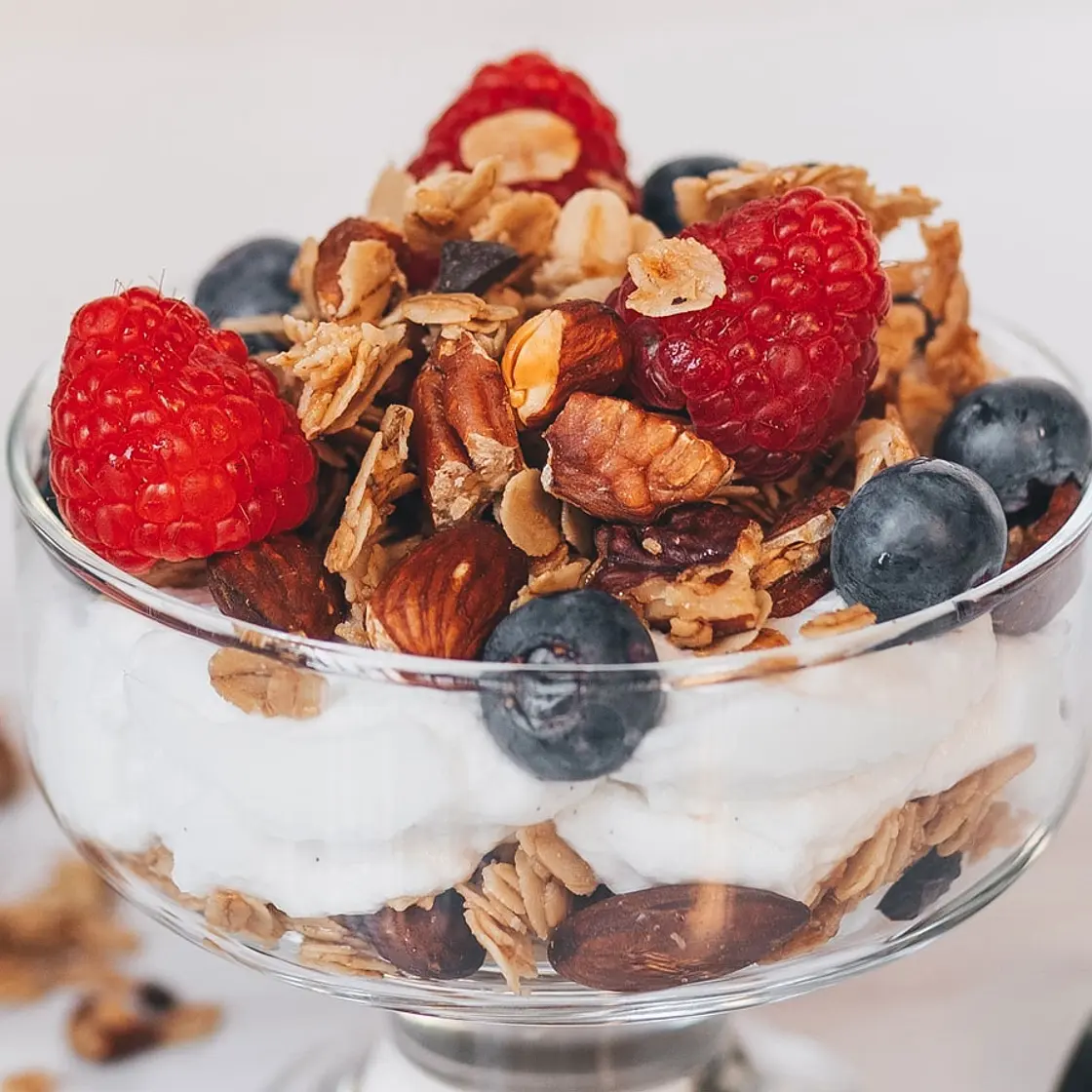 Low-Sugar Chocolate Chip Granola