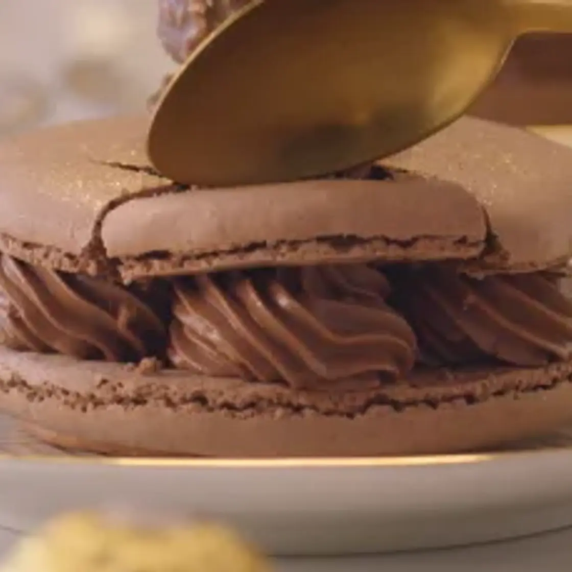 Le macaron Ferrero Rocher