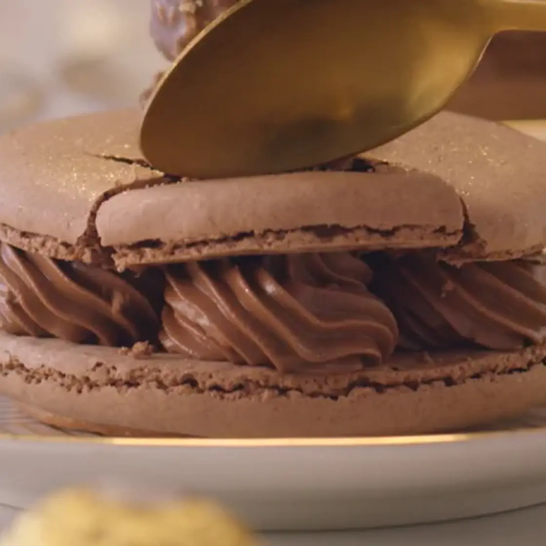 Le macaron Ferrero Rocher