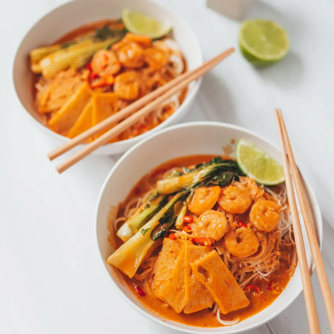 Healthy Prawn Laksa Noodle Soup