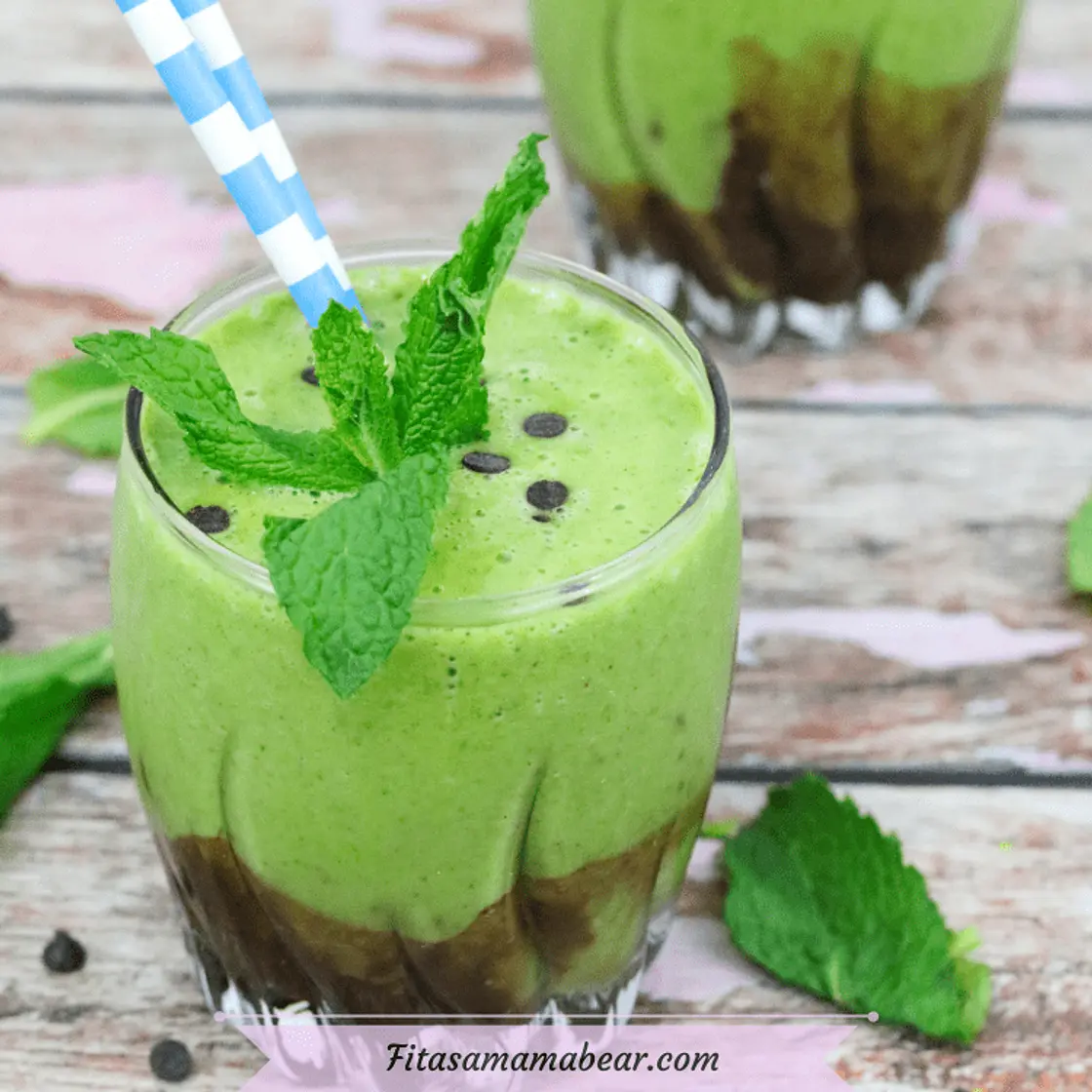 Easy Mint Smoothie (Dairy & Gluten-Free, Paleo)