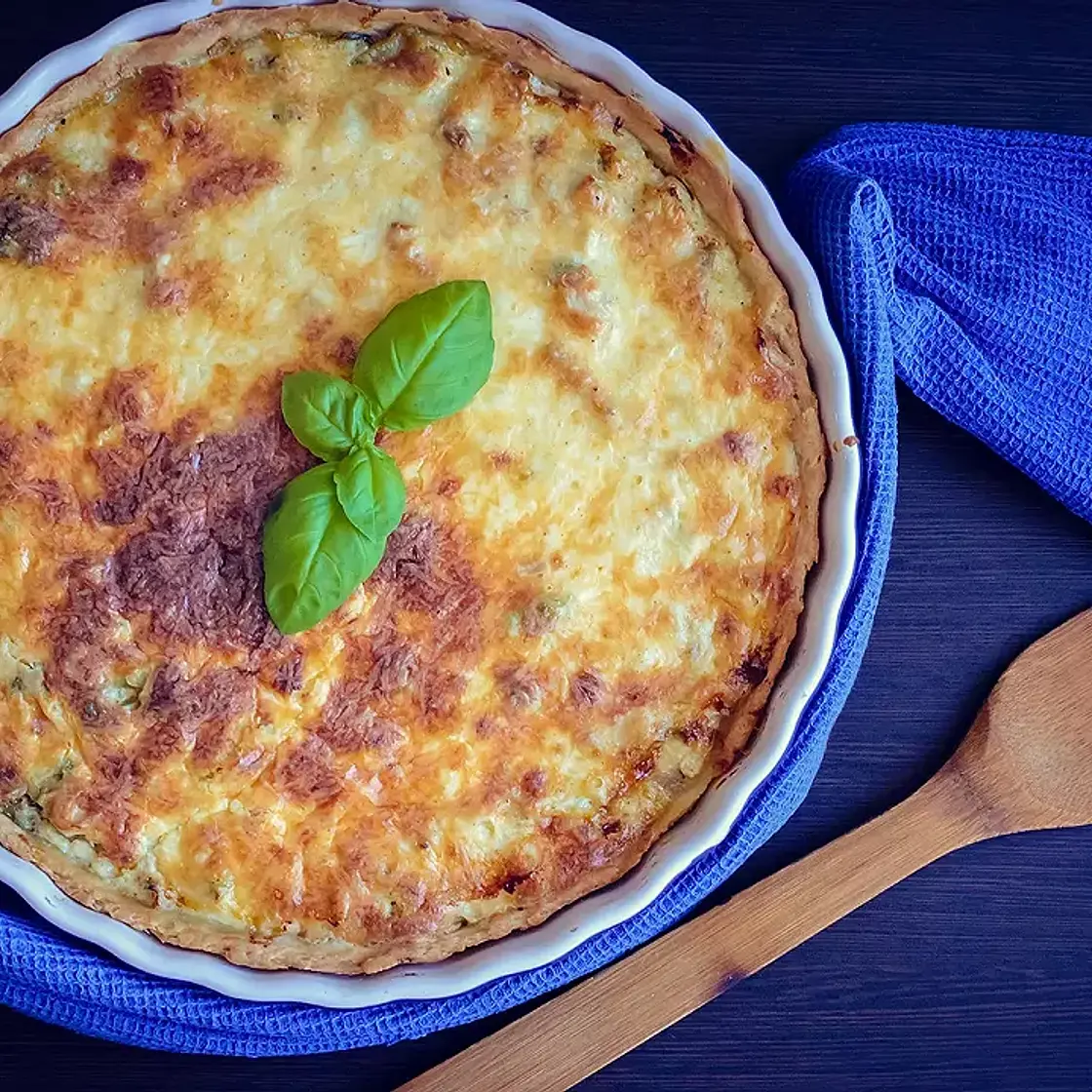 Quiche au roquefort et aux noix