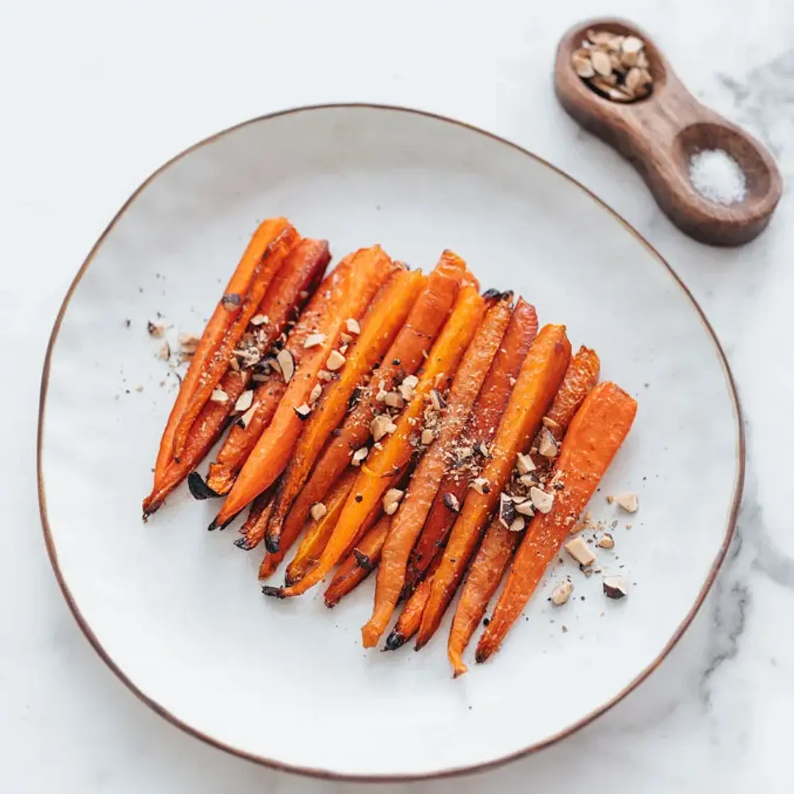 Balsamic Honey Roasted Carrots