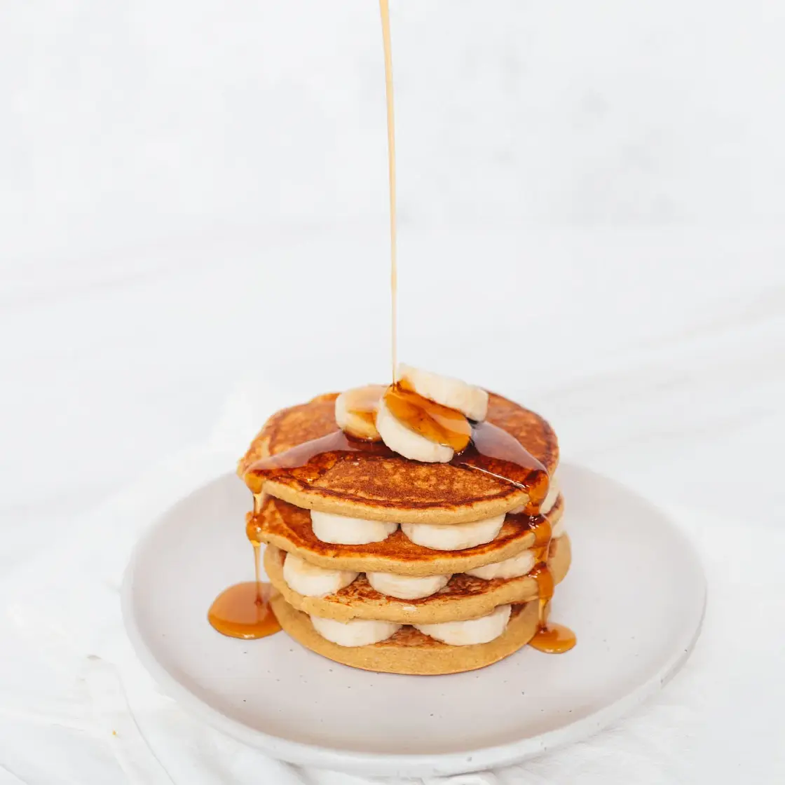 Banana Oatmeal Pancakes