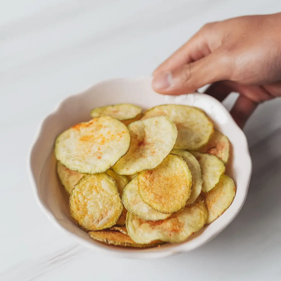 Low-Fat Microwave Potato Chips