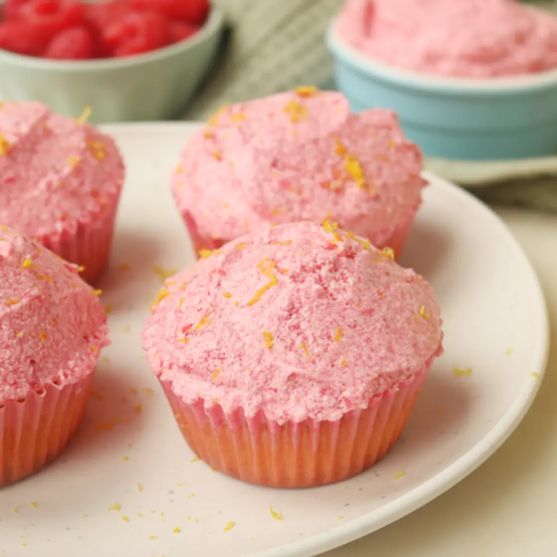Raspberry Lemonade Cupcakes