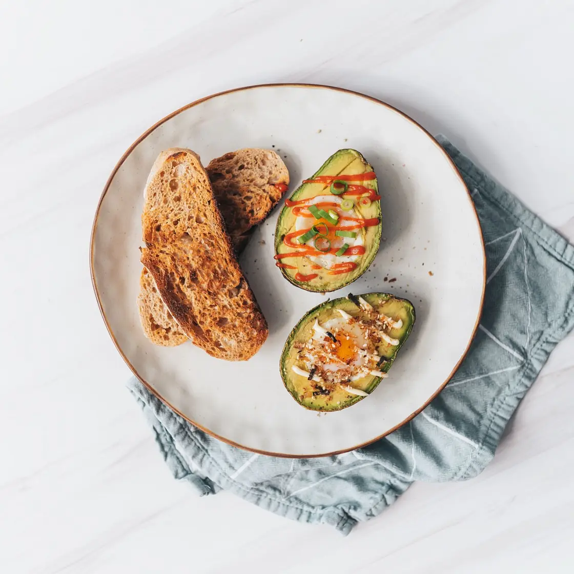 Baked Avocado Eggs