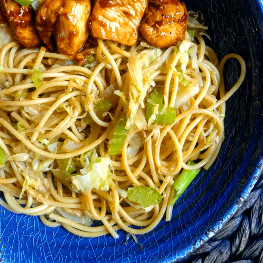 Copycat Panda Express Chow Mein