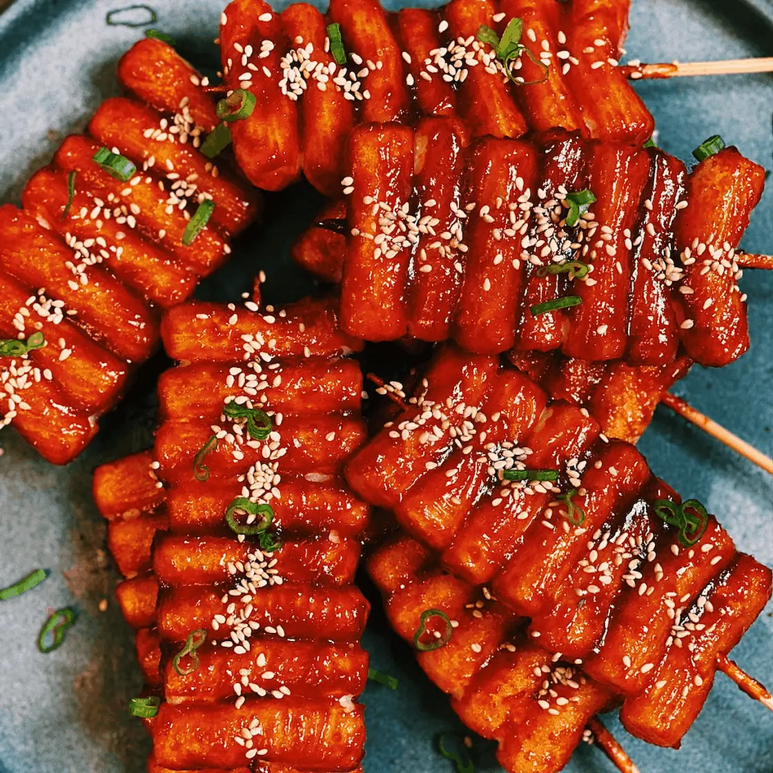 Korean Spicy Rice Cake Skewers - Tteok Kkochi