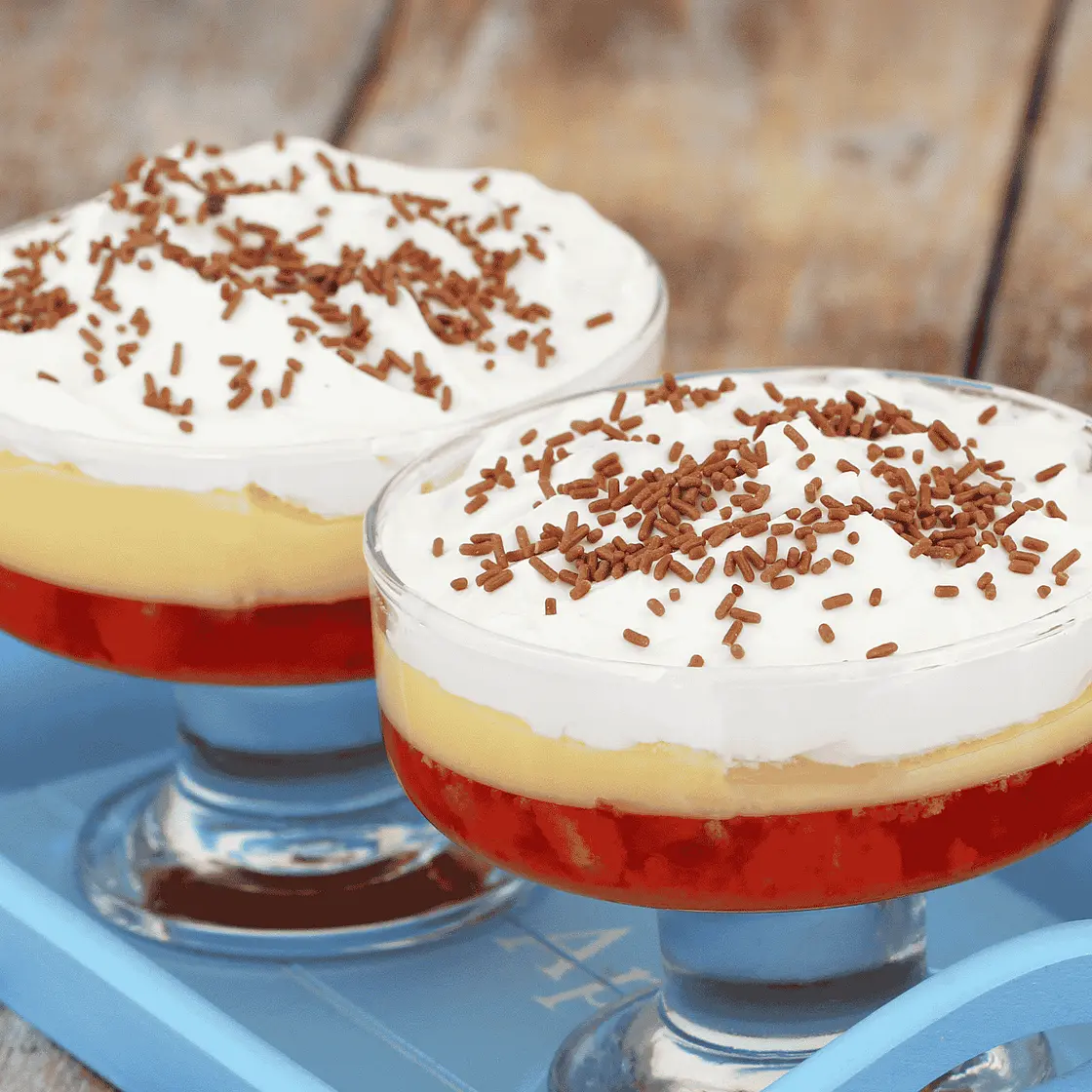 Trifle (Layered Cream Dessert)