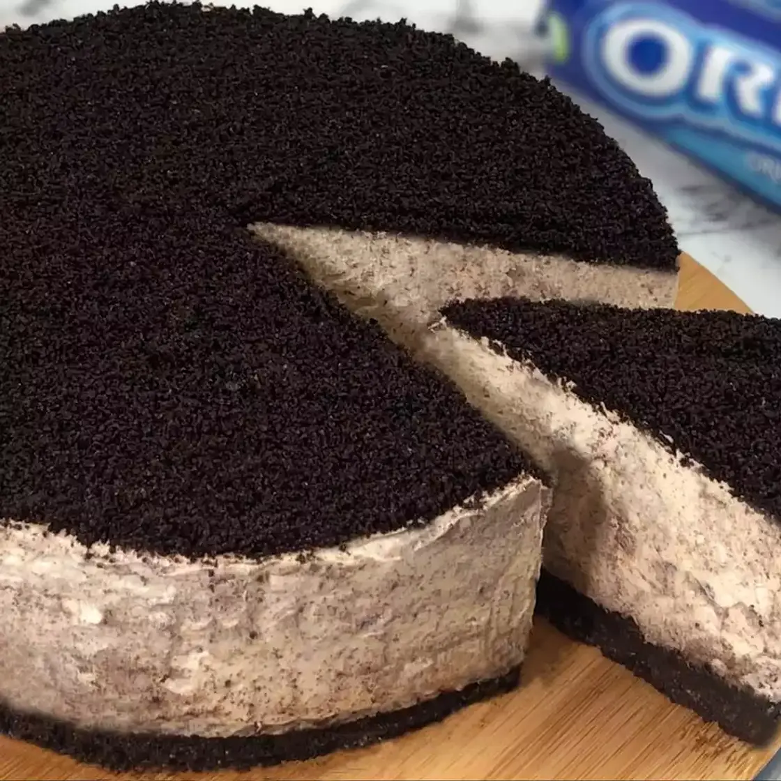 No-Bake Oreo Cheesecake