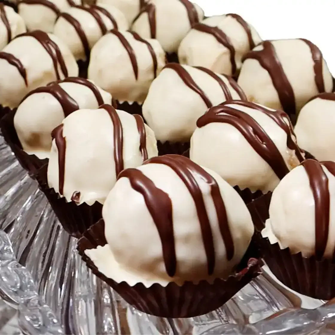 Chocolate Cake Balls