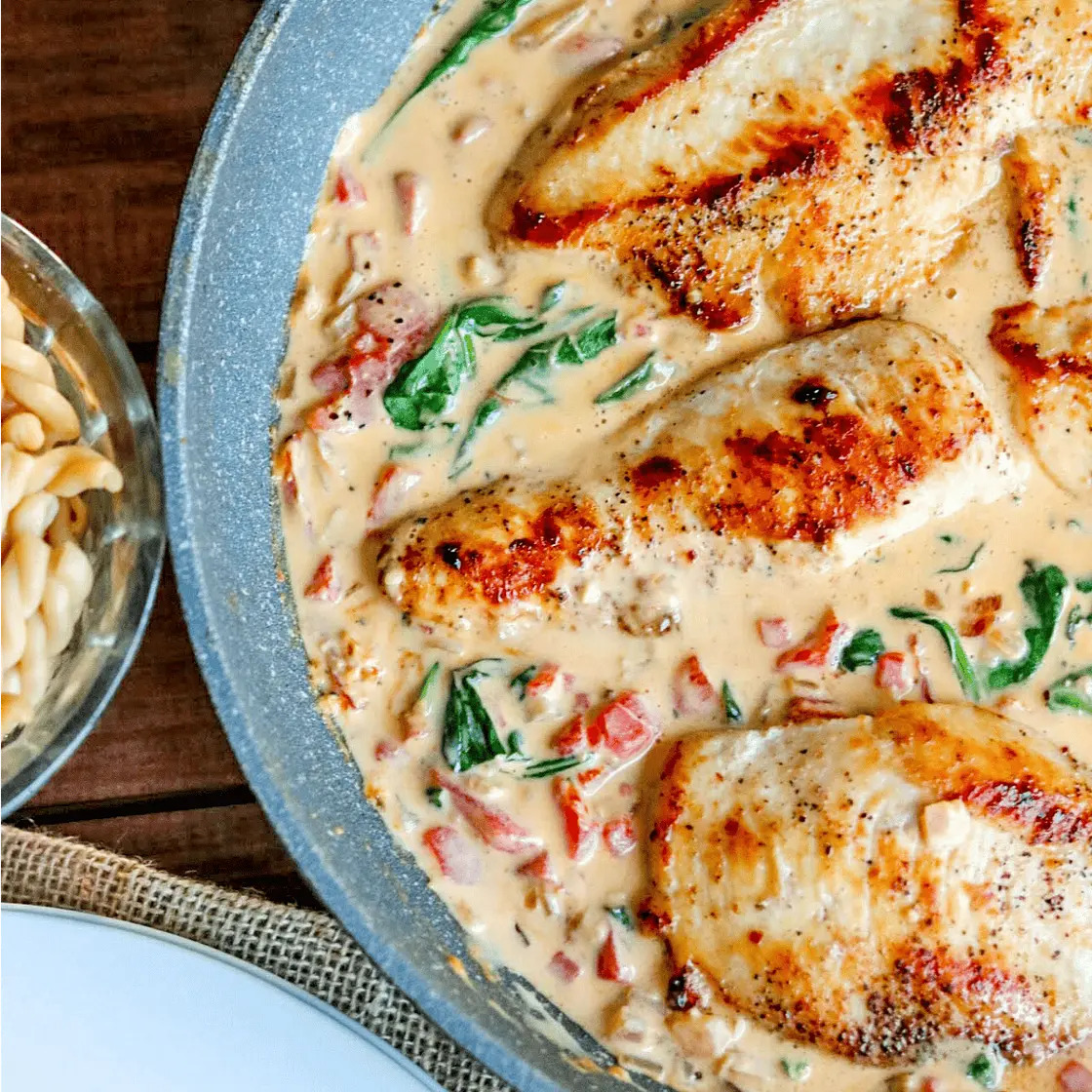 Creamy Mediterranean Chicken Skillet