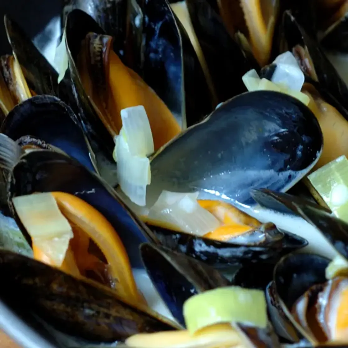 Moules sauce curry poireau