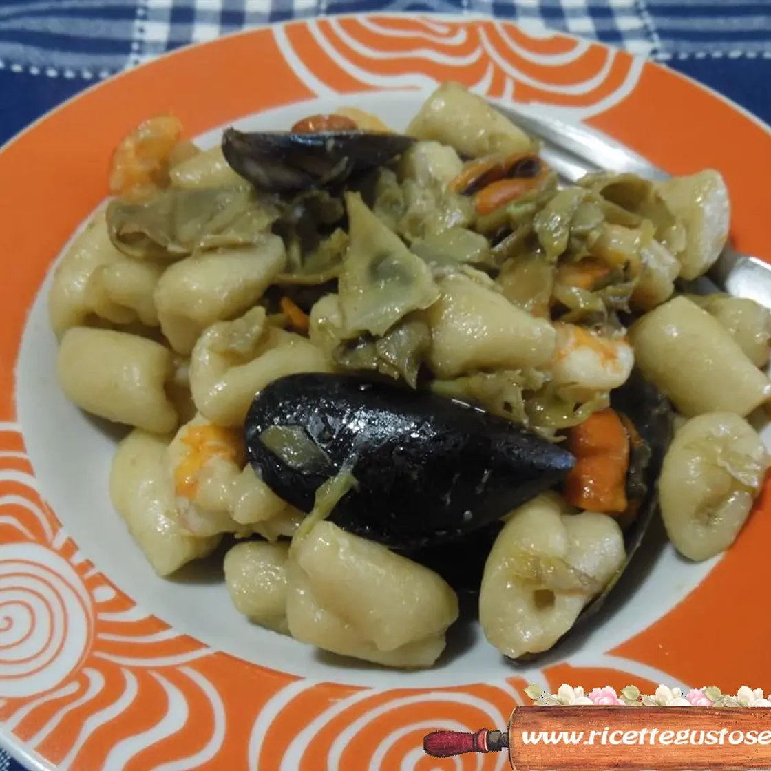Gnocchi all'acqua di Anna Moroni | Gustosi con carciofi gamberoni e cozze !