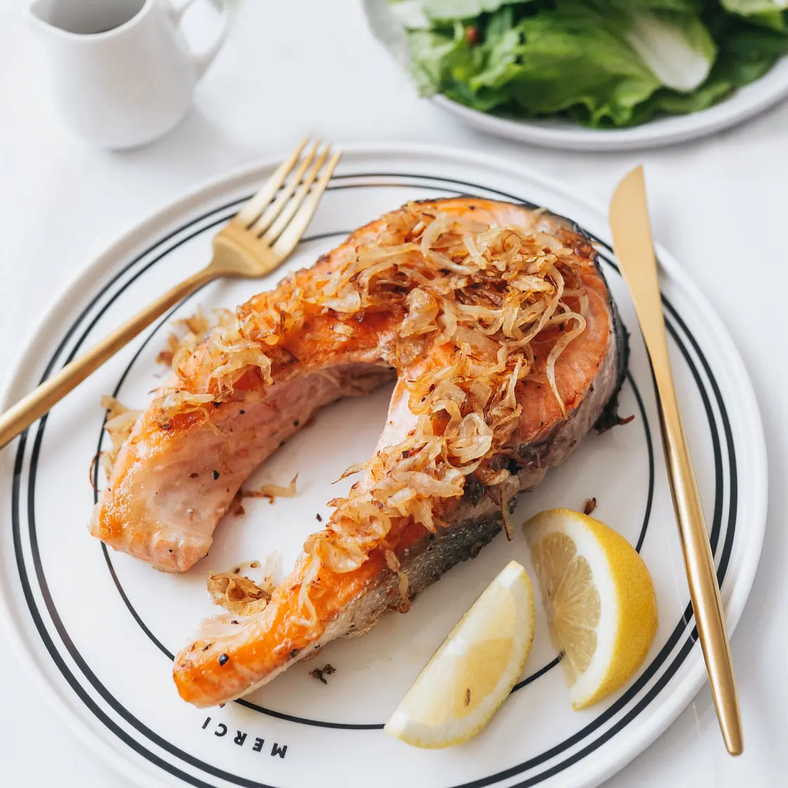 Grilled Salmon with Caramelized Onion