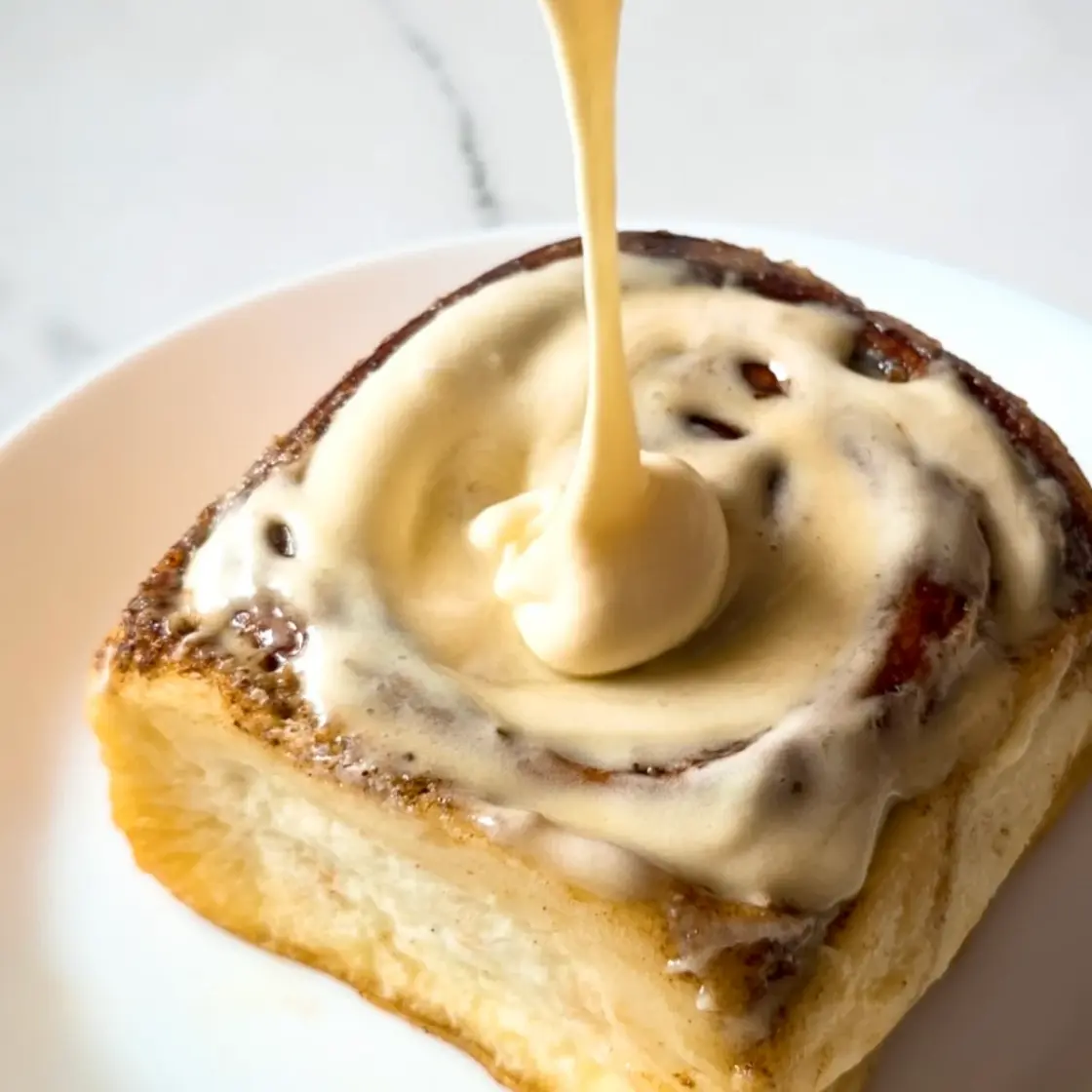 EASY Cream Cheese Icing Recipe