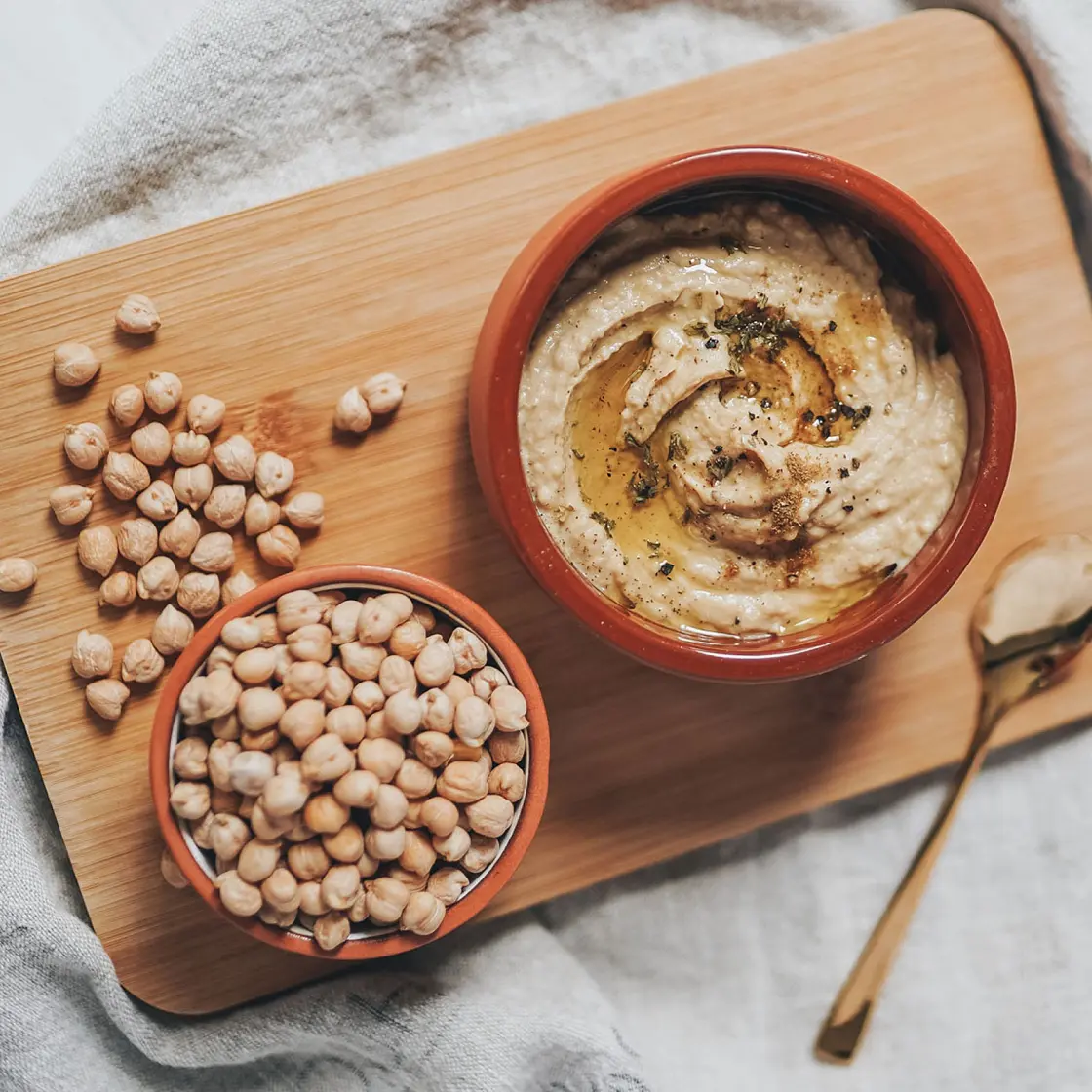 Easy Hummus