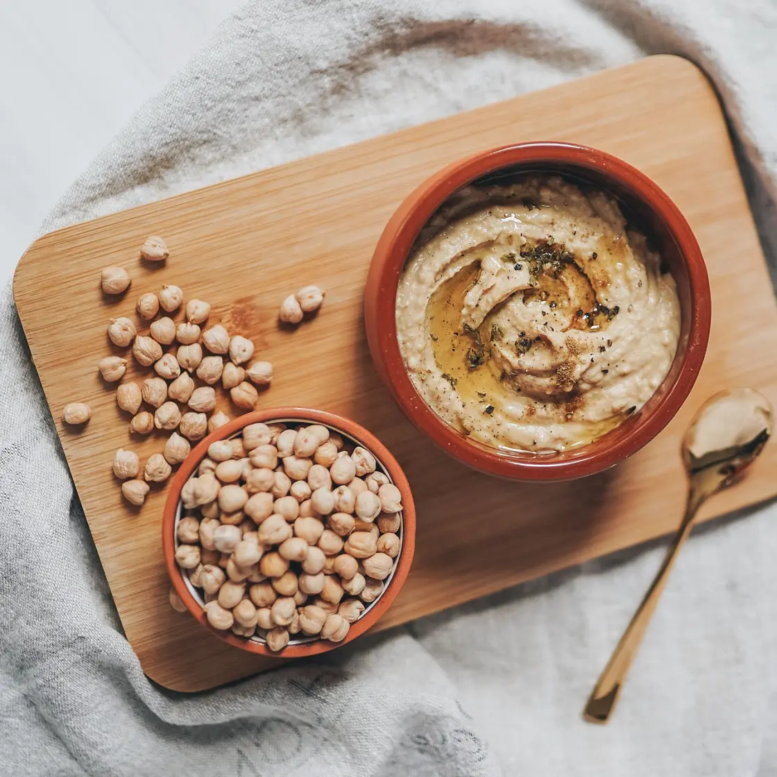 Easy Hummus