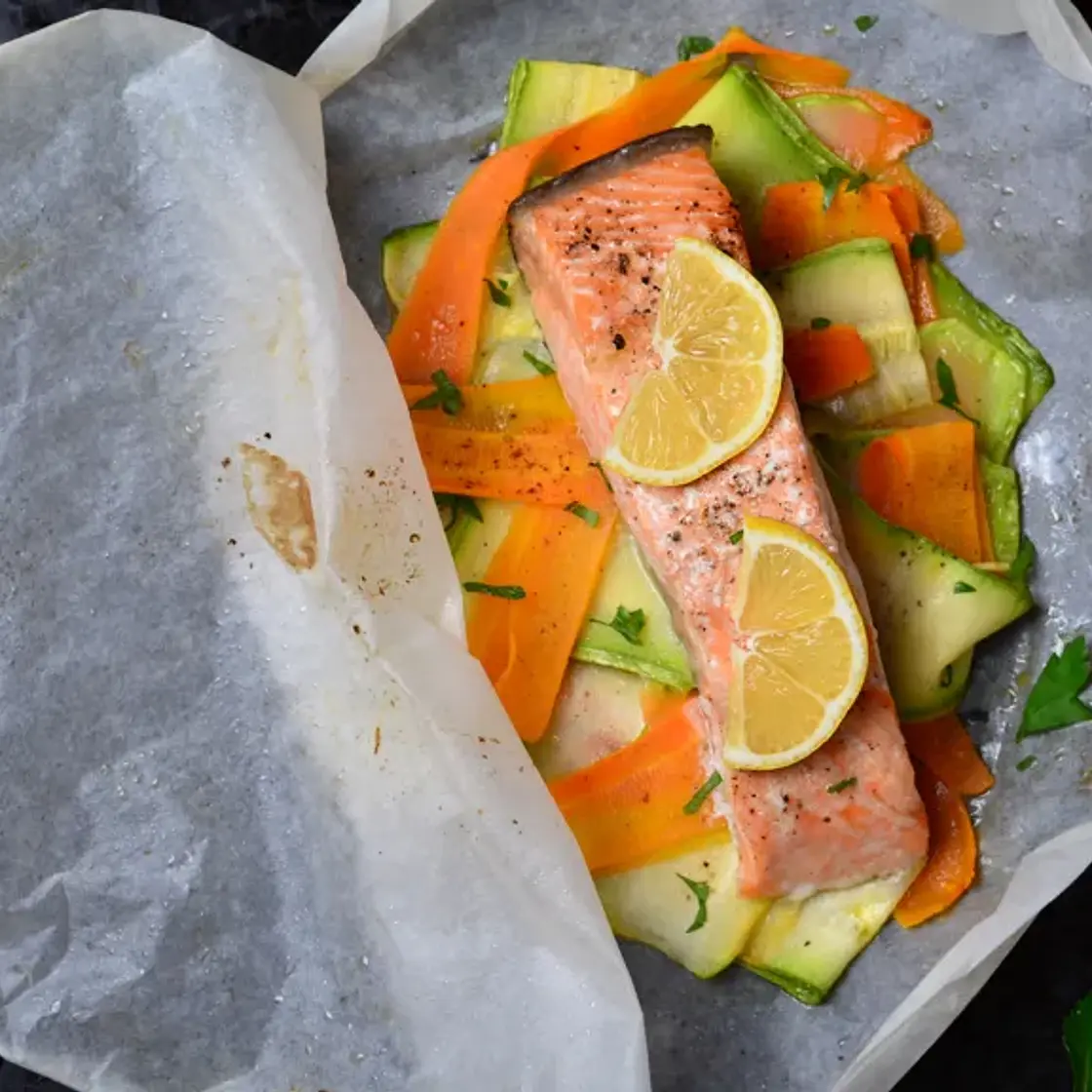 Saumon en Papillotes aux petits légumes
