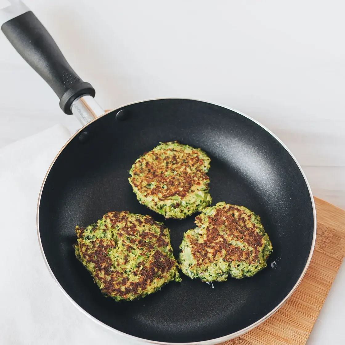 Cheesy Broccoli Fritters