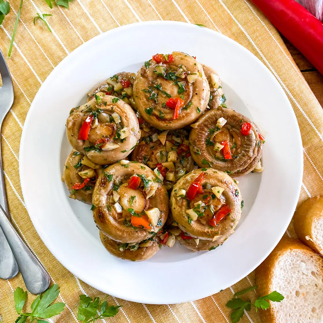 Spanish Chili Garlic Mushrooms