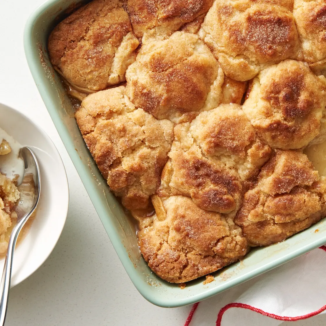 Snickerdoodle Apple Cobbler